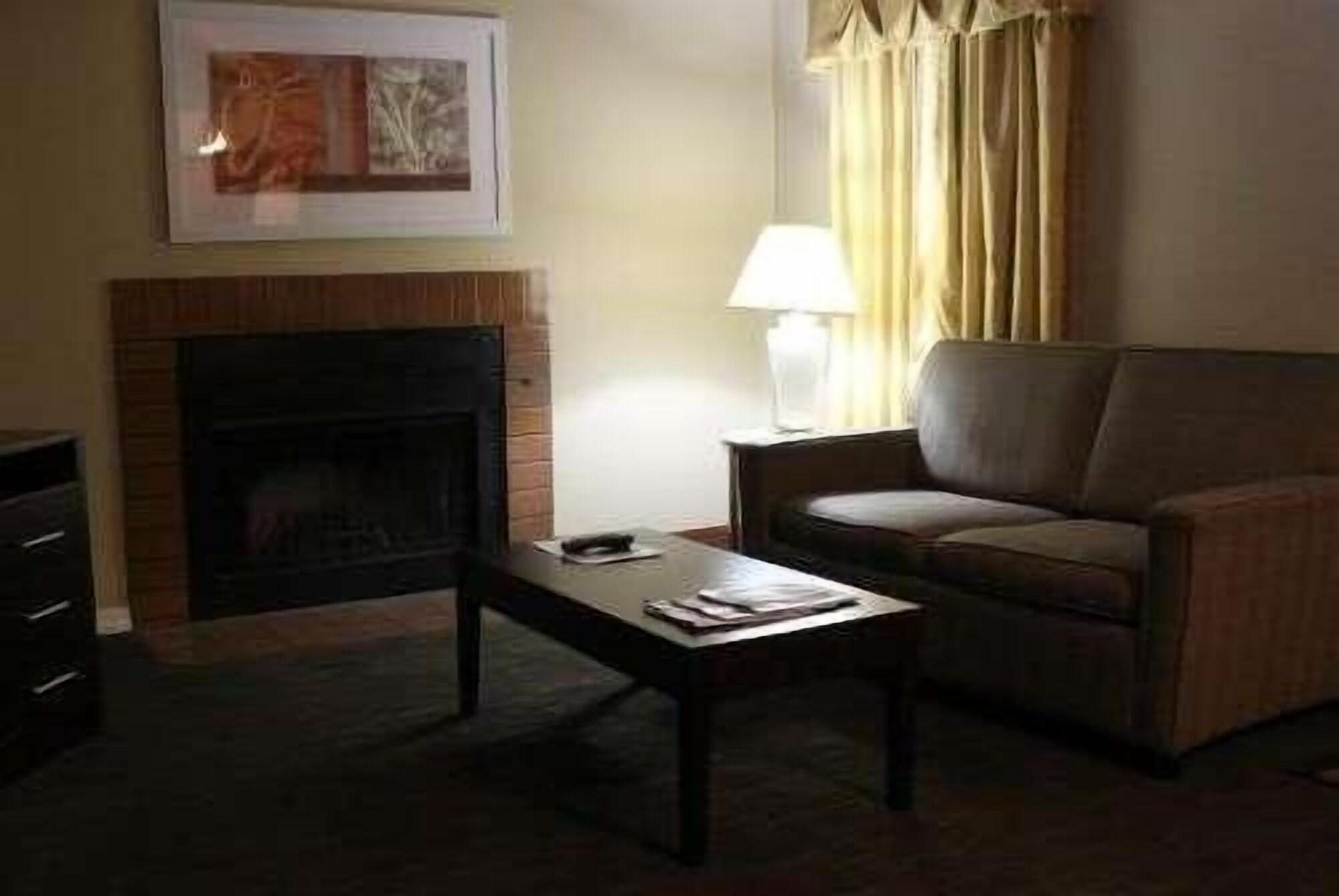 Hawthorn Extended Stay By Wyndham Уичита Экстерьер фото