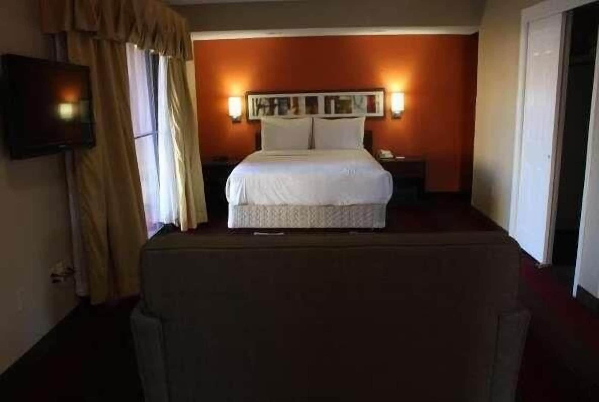 Hawthorn Extended Stay By Wyndham Уичита Экстерьер фото