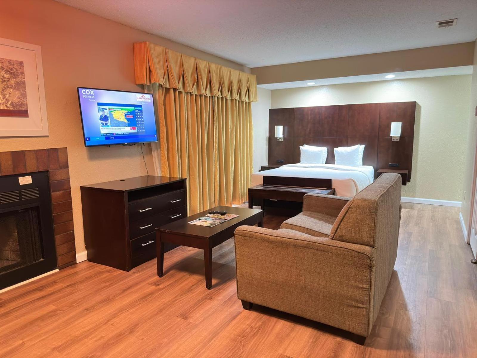 Hawthorn Extended Stay By Wyndham Уичита Экстерьер фото